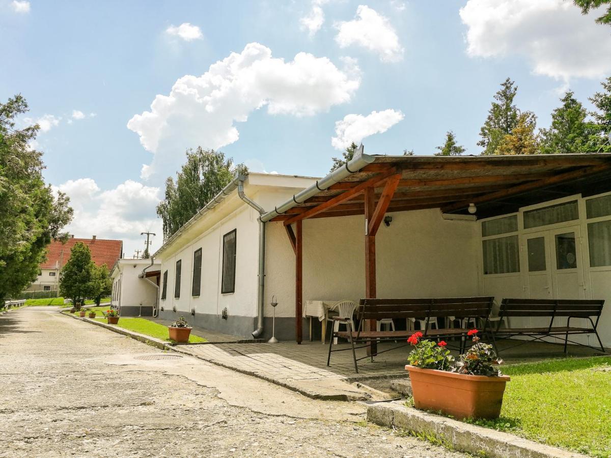 Hotel Panorama Ueduelo Aggtelek Exteriér fotografie